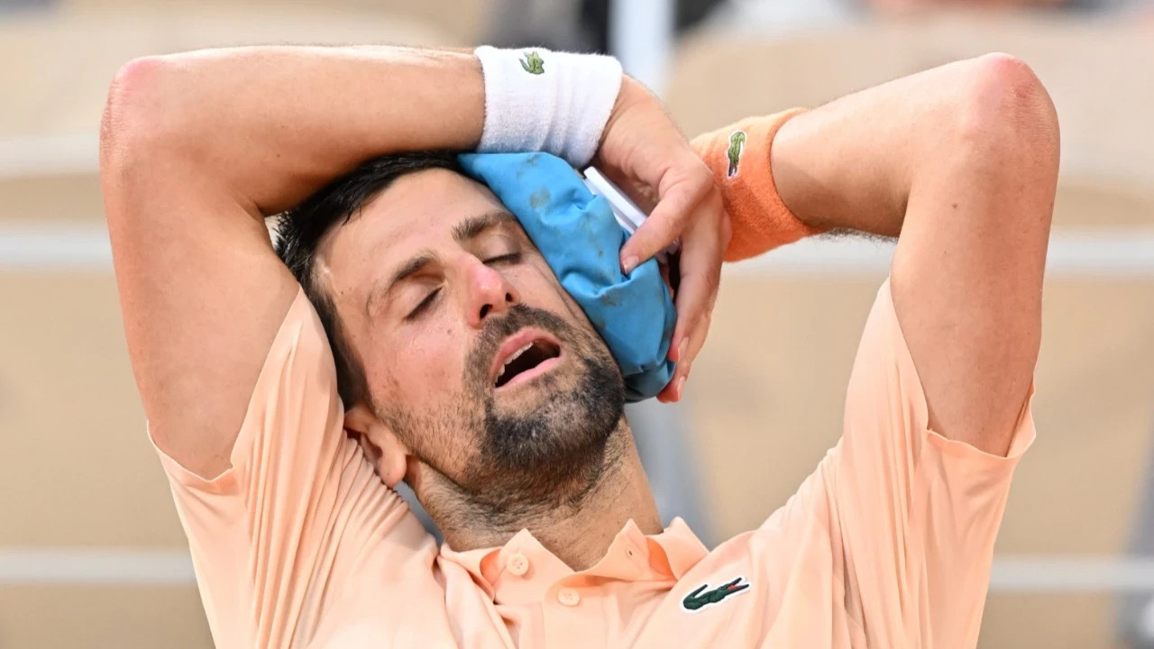 Novak Djokovic, Fransa Açık'ta 19 yaşındaki rakibine elendi
