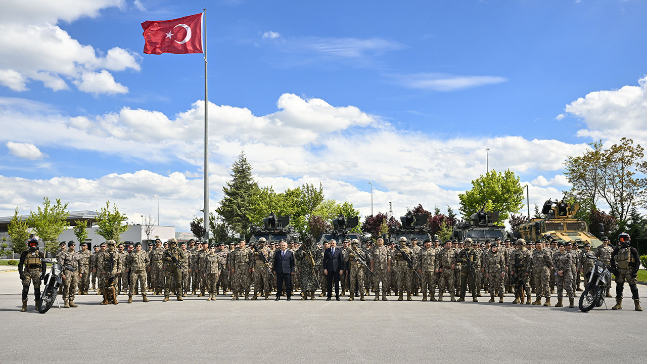 İçişleri Bakanı Çiftçi, Özel Harekat Başkanlığını ziyaret etti: Dikkat çeken 15 Temmuz vurgusu