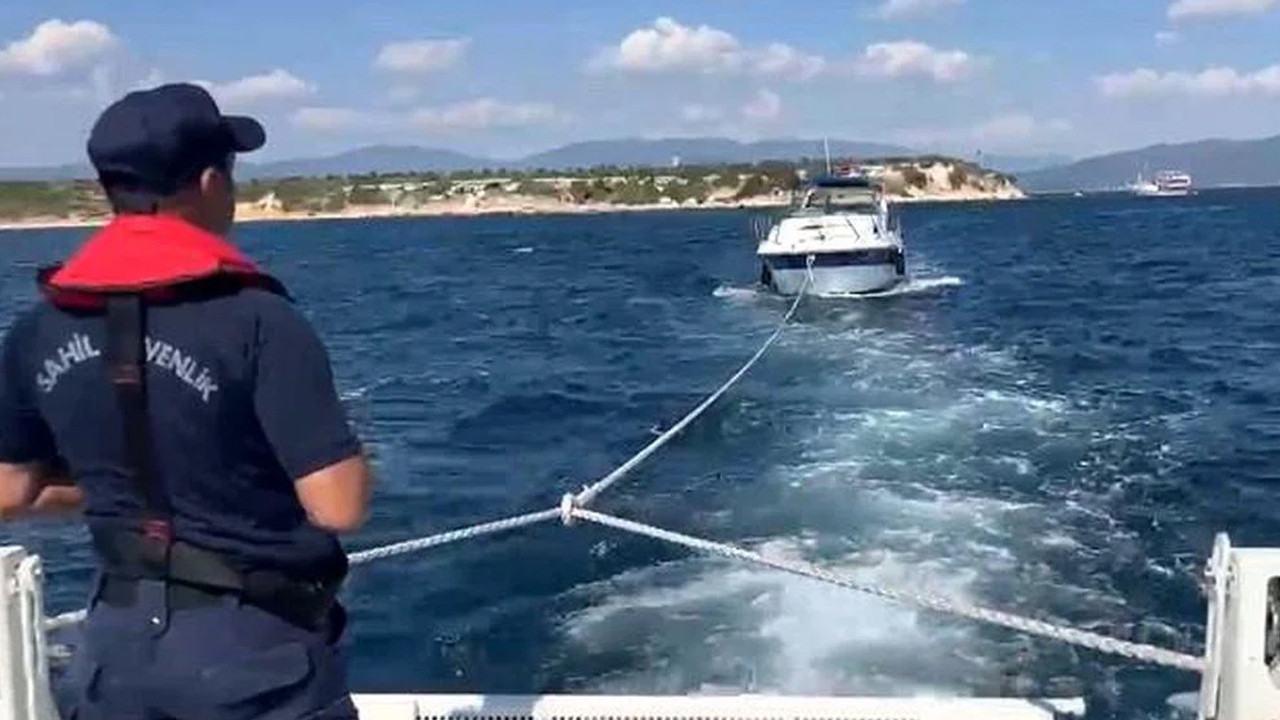 Sürüklenen teknede kurtarma operasyonu: 4 kişiye ne oldu?