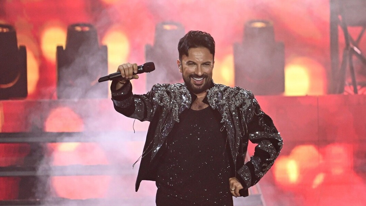 Ankara’da Tarkan fırtınası: Megastar hayranlarını büyüledi