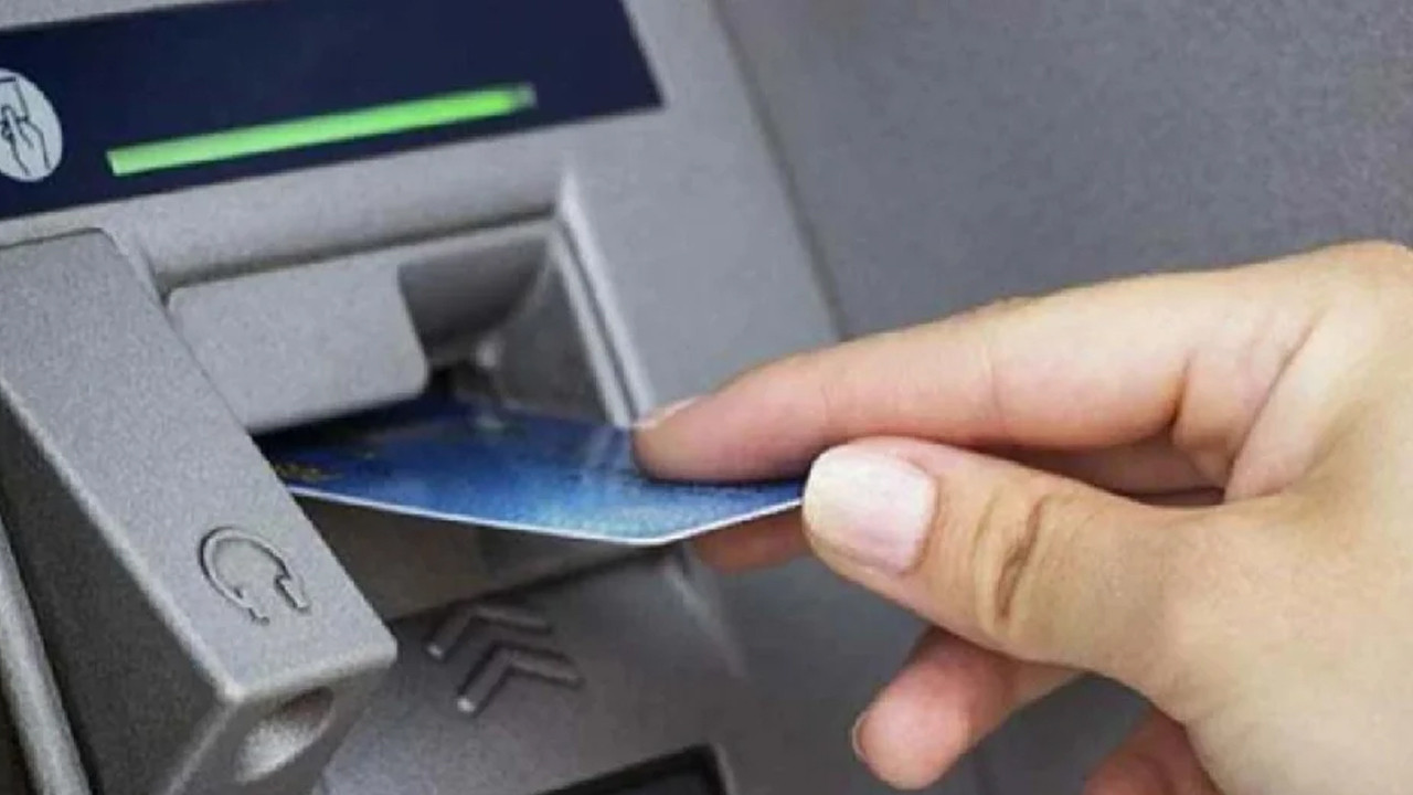 ATM’de unutulan kart işlemlerinden kullanıcı sorumlu