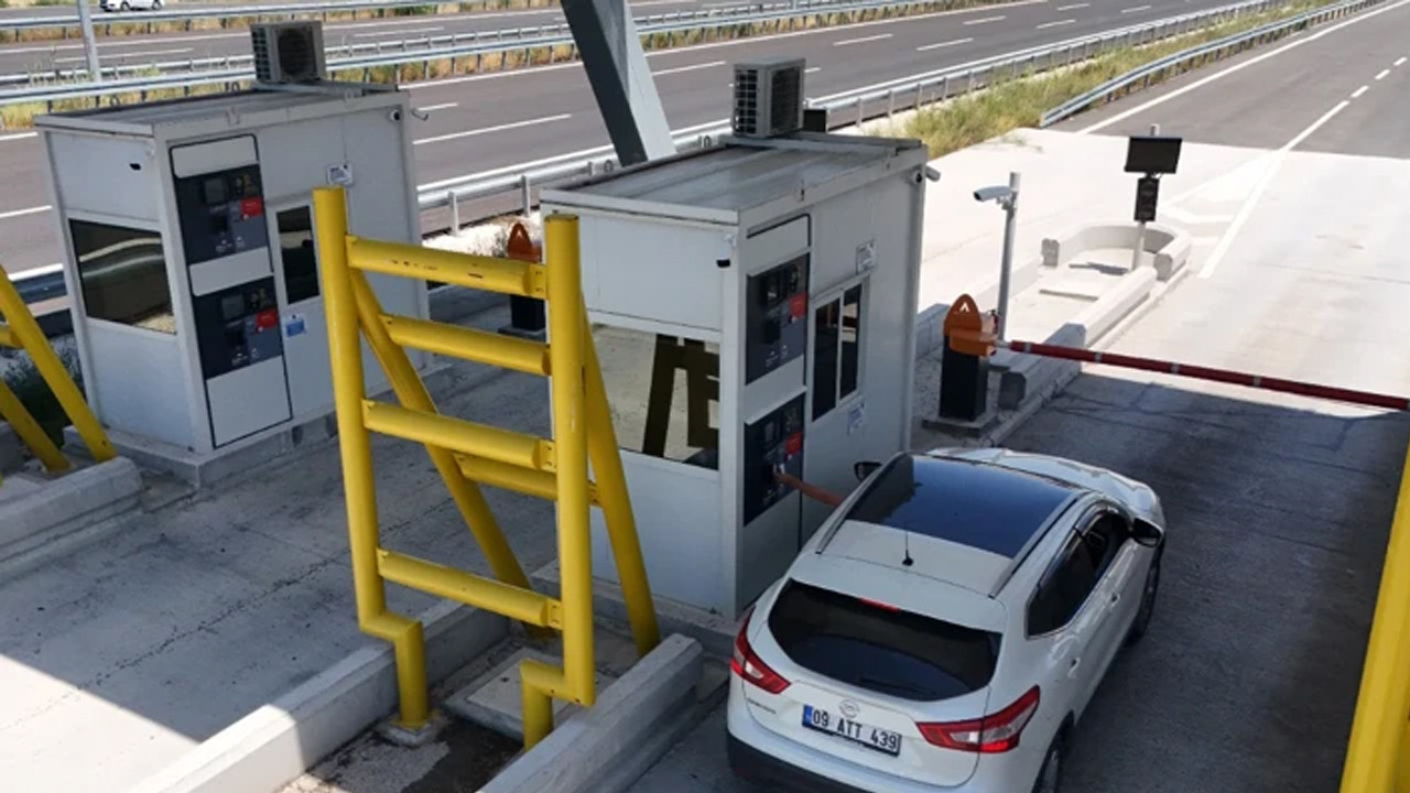 Aydın-Denizli Otoyolu'nda tam otomatik gişe devreye girdi