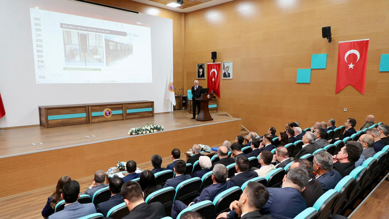 İçişleri Bakan Yardımcısı Çelik’in başkanlığında sokak hayva