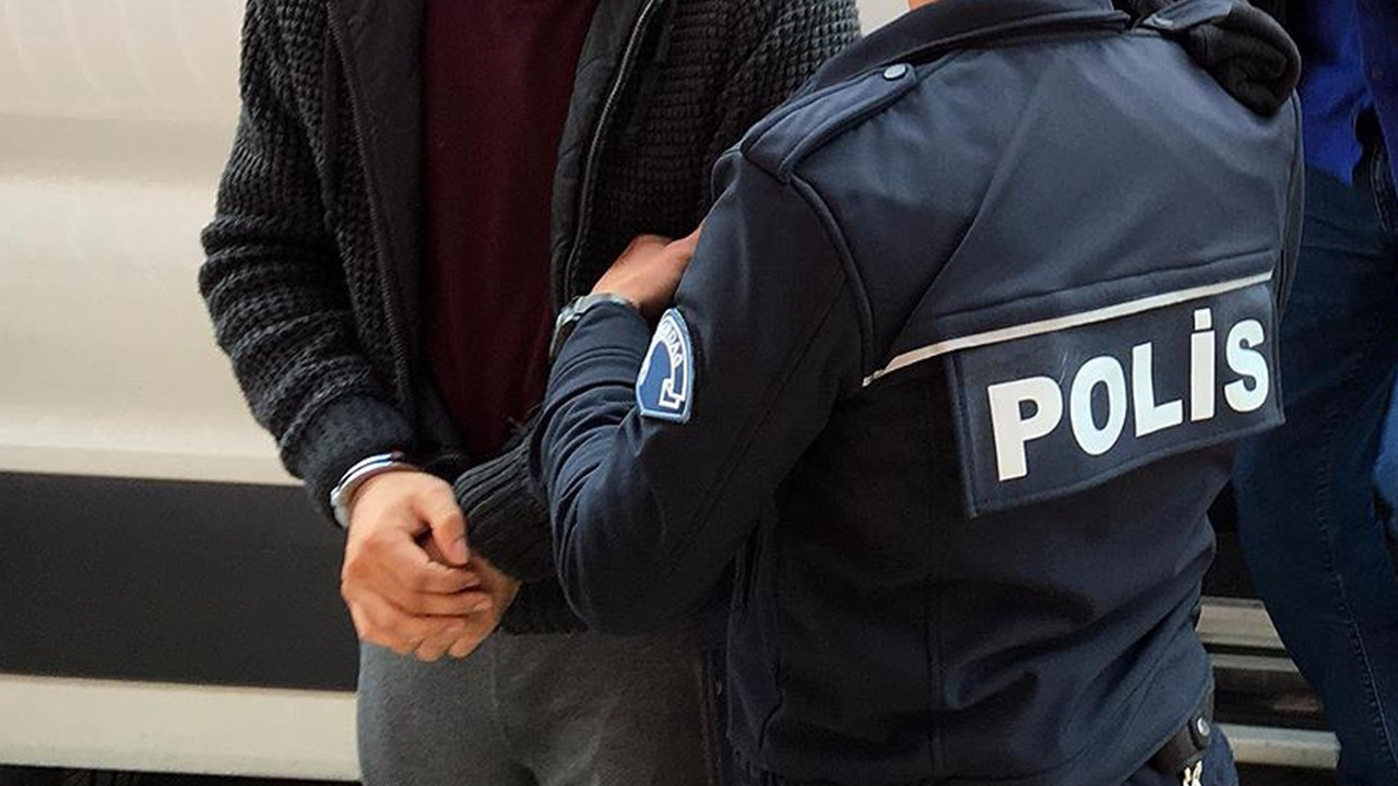13 yıl hapis cezasıyla aranıyordu: Hücre evinde kı