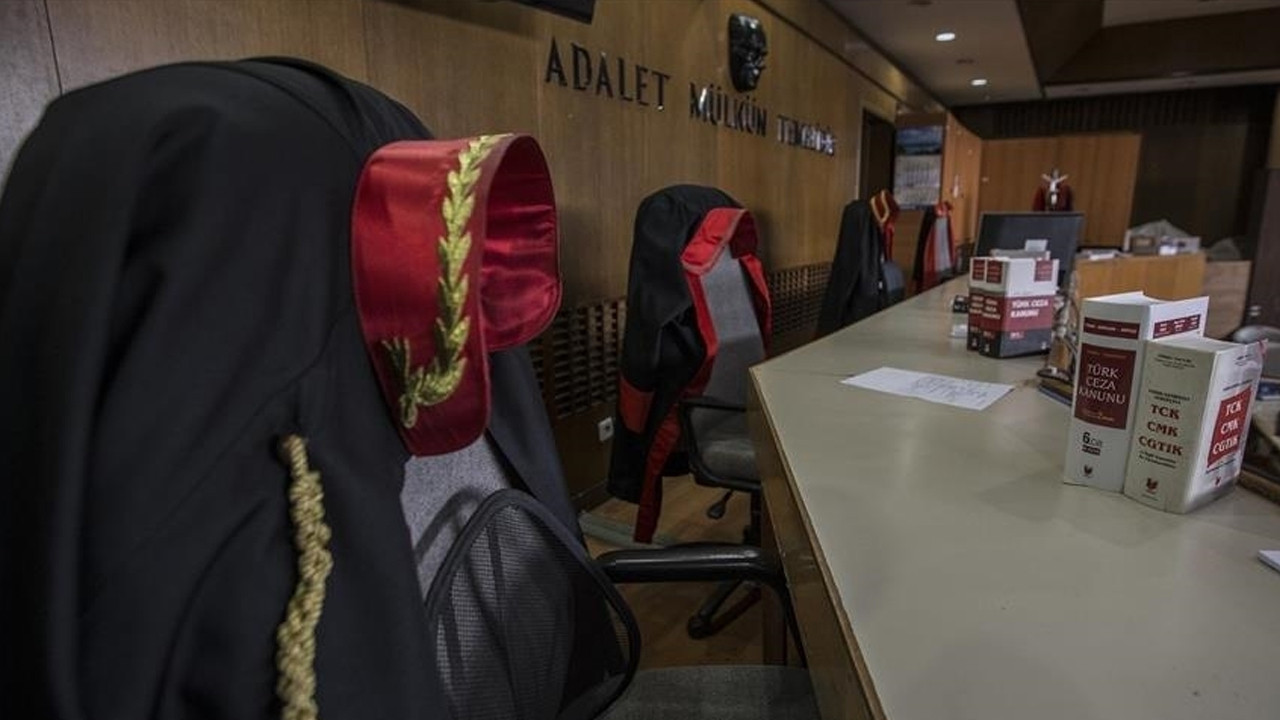 18 yıllık cinayet davasında 4 sanık hakim karşısın