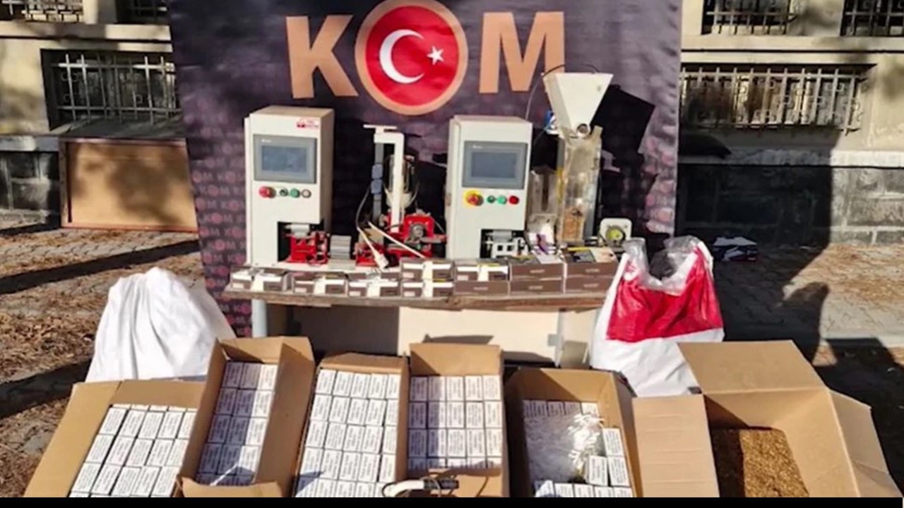 Kayseri’de 1 milyon 50 bin adet makaron ele geçirildi: 1 göz