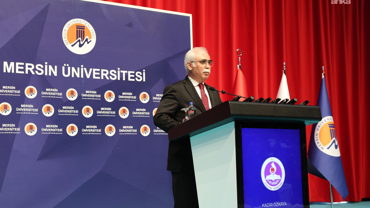 AYM Başkanı Kadir Özkaya'dan öğrencilere: "Ne olursa olsun a