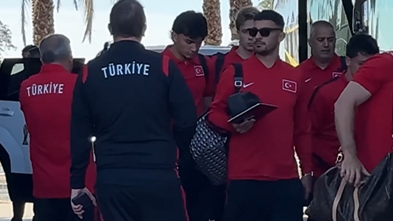 A Milli Takım Avustralya maçı için Kanada'ya hareket etti