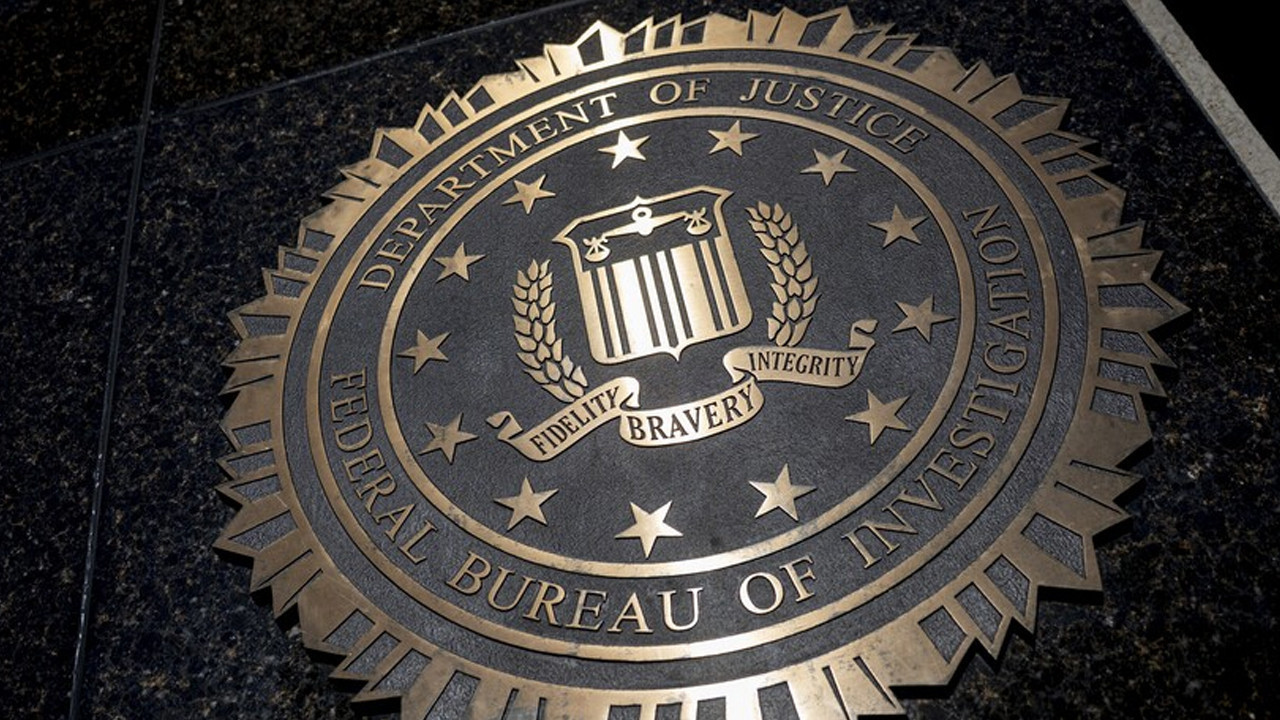 FBI, devlet görevlilerinden Çin istihbaratına karşı dikkatli