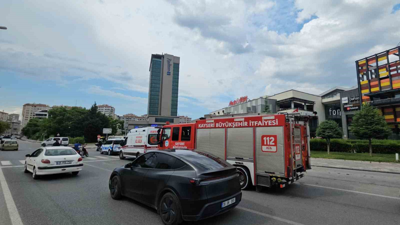 Forum Kayseri’yi birbirine katan çocuk gözaltına alındı