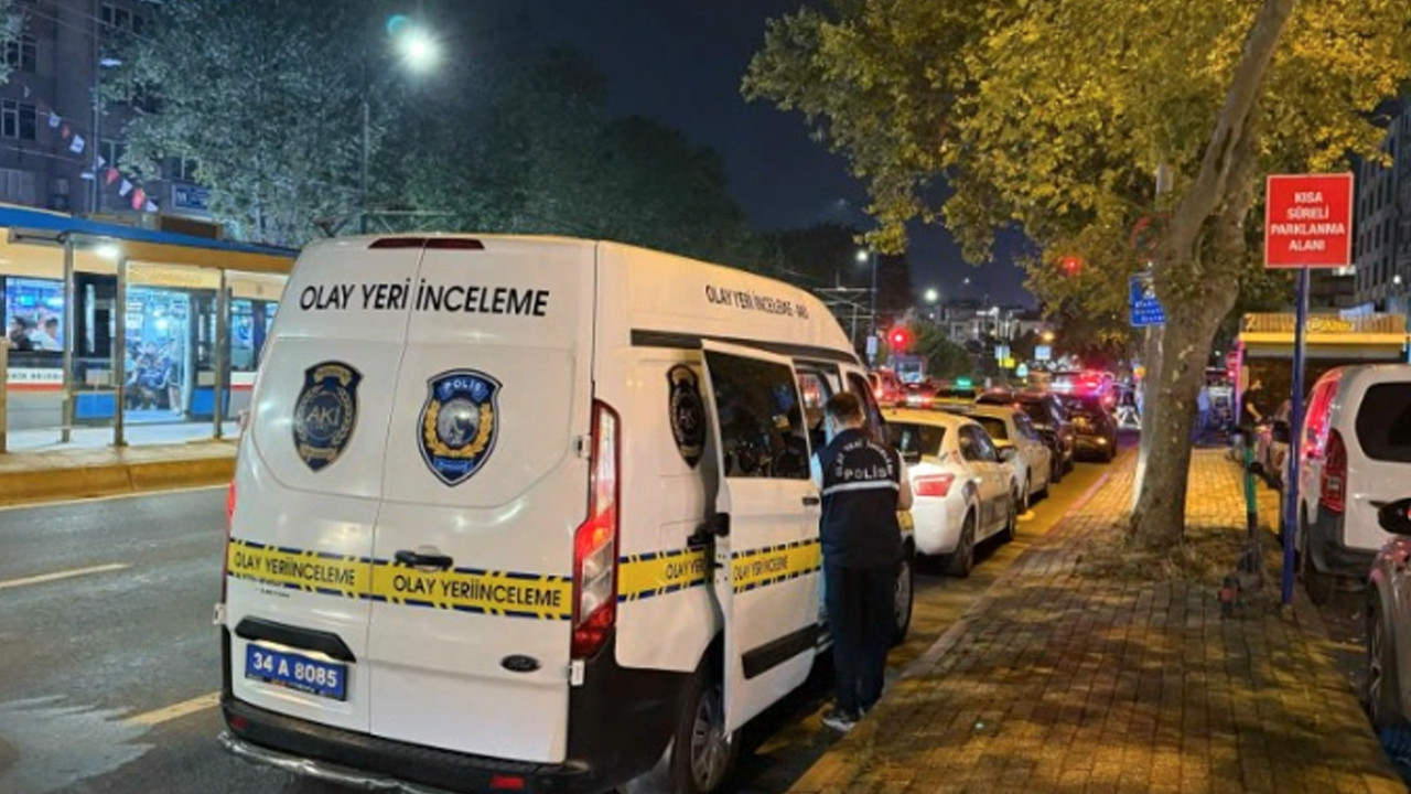 Fatih'te kanlı pusu: Restoran önünde kurşun yağdırdılar