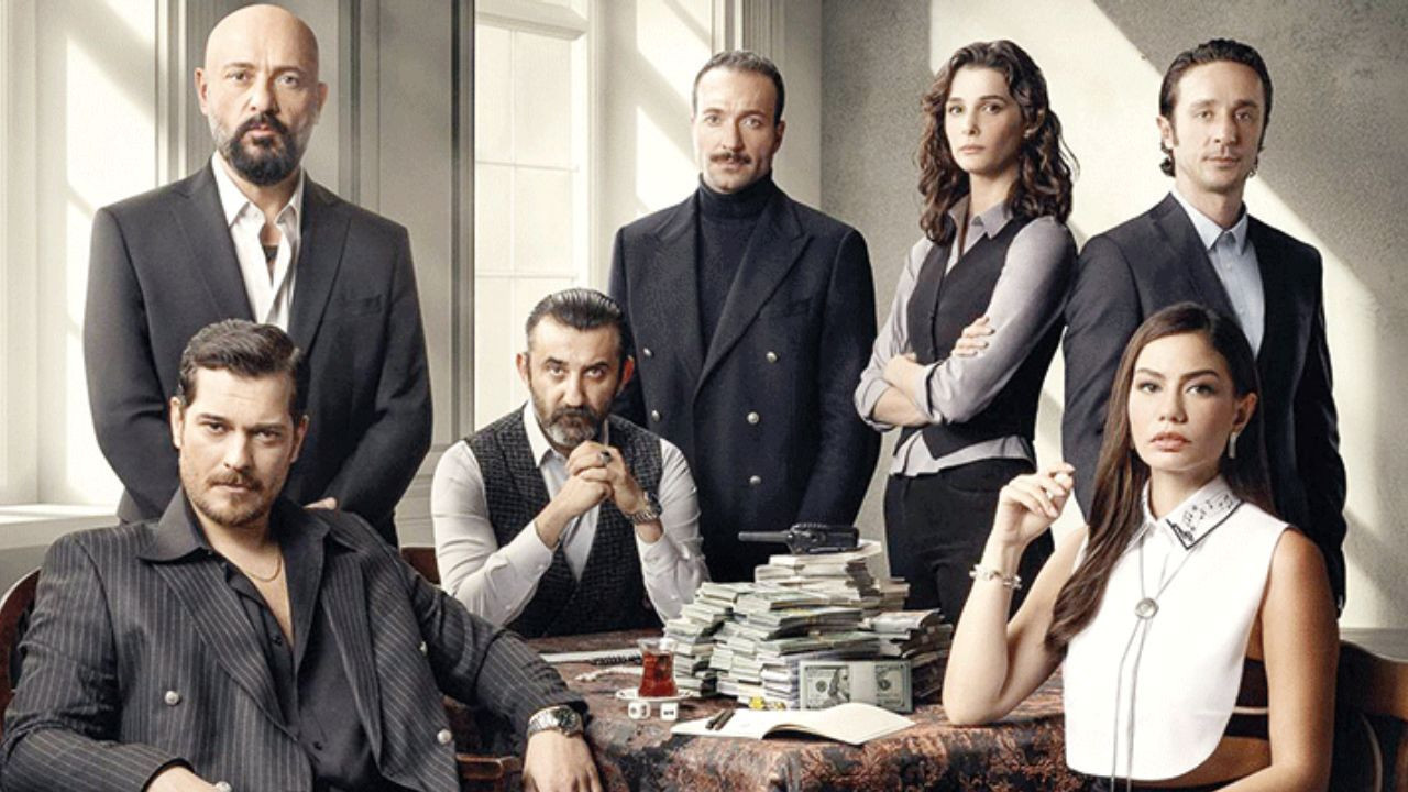 Eşref Rüya final yaptı, Demet Özdemir her şeye ara verdi: "Proje okumuyorum"
