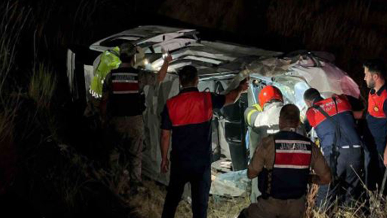 Bitlis’te trafik kazası: 4 yaralı