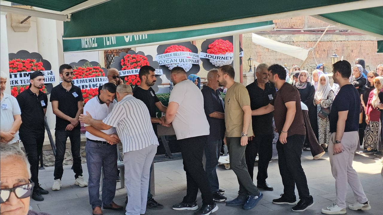 Kazada hayatını kaybeden kameraman, son yolculuğuna uğurlandı
