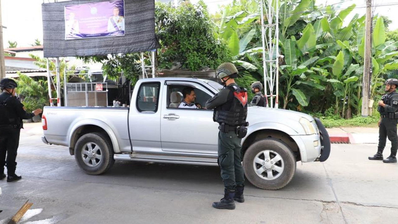 Tayland'ın güneyindeki eyaletlerde 51 noktaya sald…