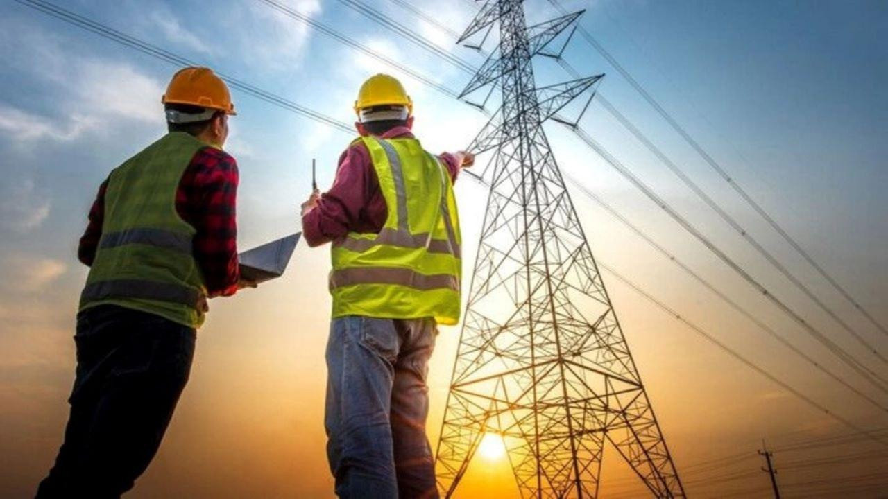 Elektrik tüketiminde gece zirvesi: Türkiye'de dün rekor seviyeye yaklaşıldı