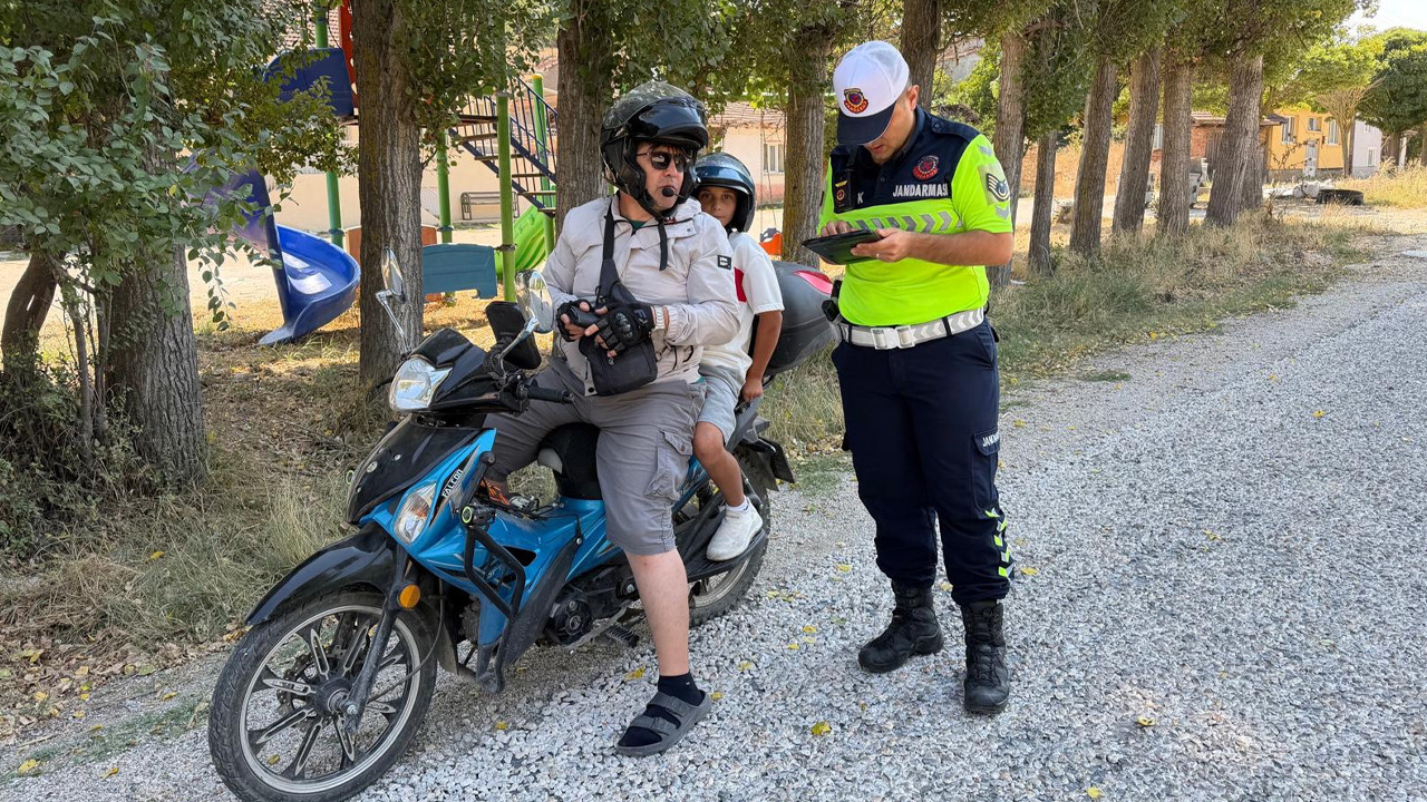 Jandarmadan motosiklet kazalarına karşı bilgilendirme