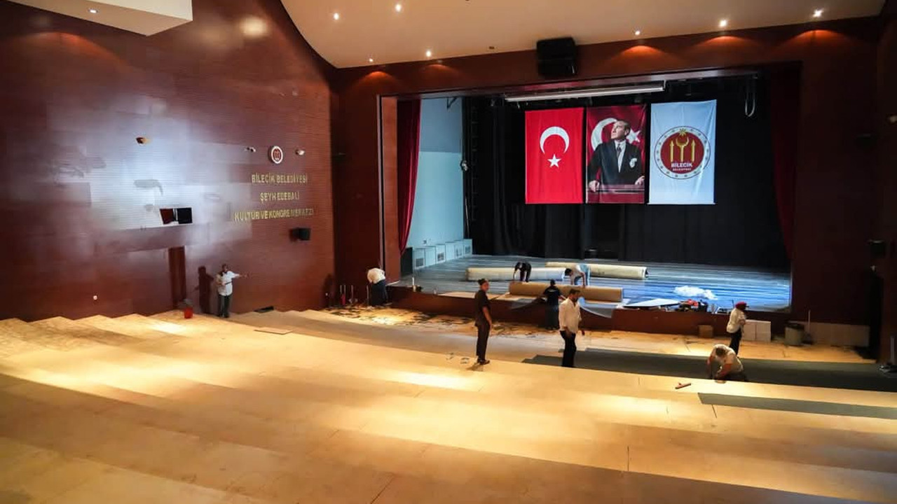 Başkan Subaşı, Şeyh Edebali Kültür ve Kongre Merkezi’ndeki çalışmaları inceledi