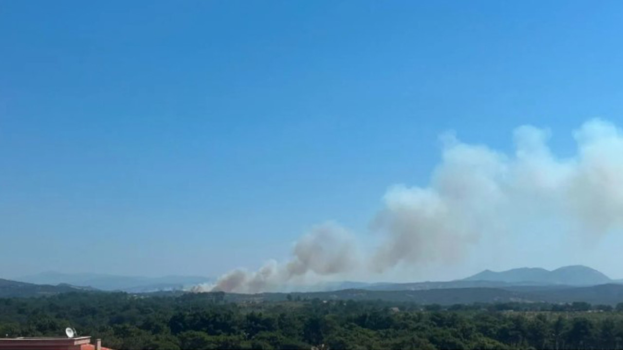 Çanakkale’de korkutan yangın: Alevlere havadan ve karadan müdahale