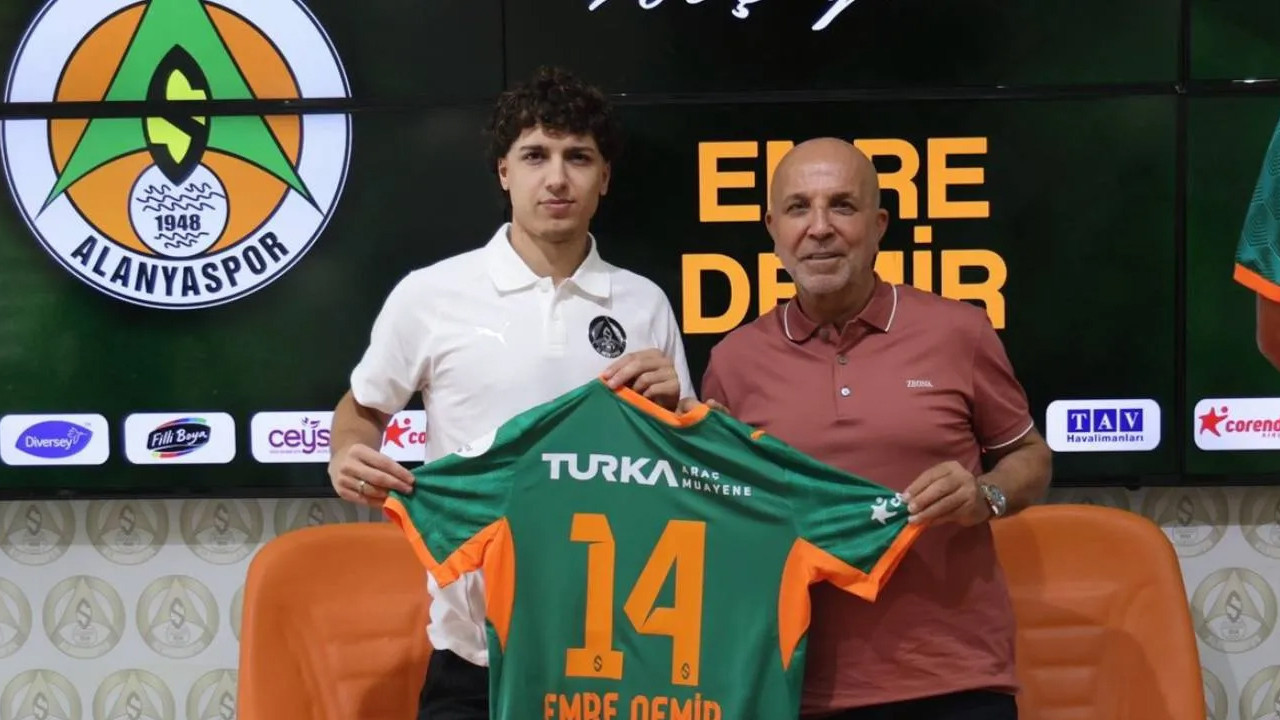 Fenerbahçeli genç futbolcu, Alanyaspor'a transfer oldu