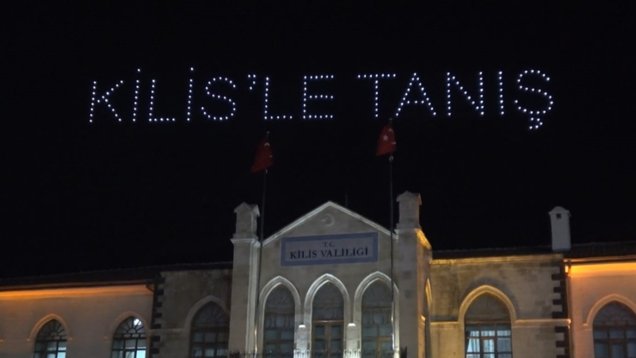Sınırın sıfır noktasında Mercidabık Zaferi coşkusu gökyüzüne yansıdı