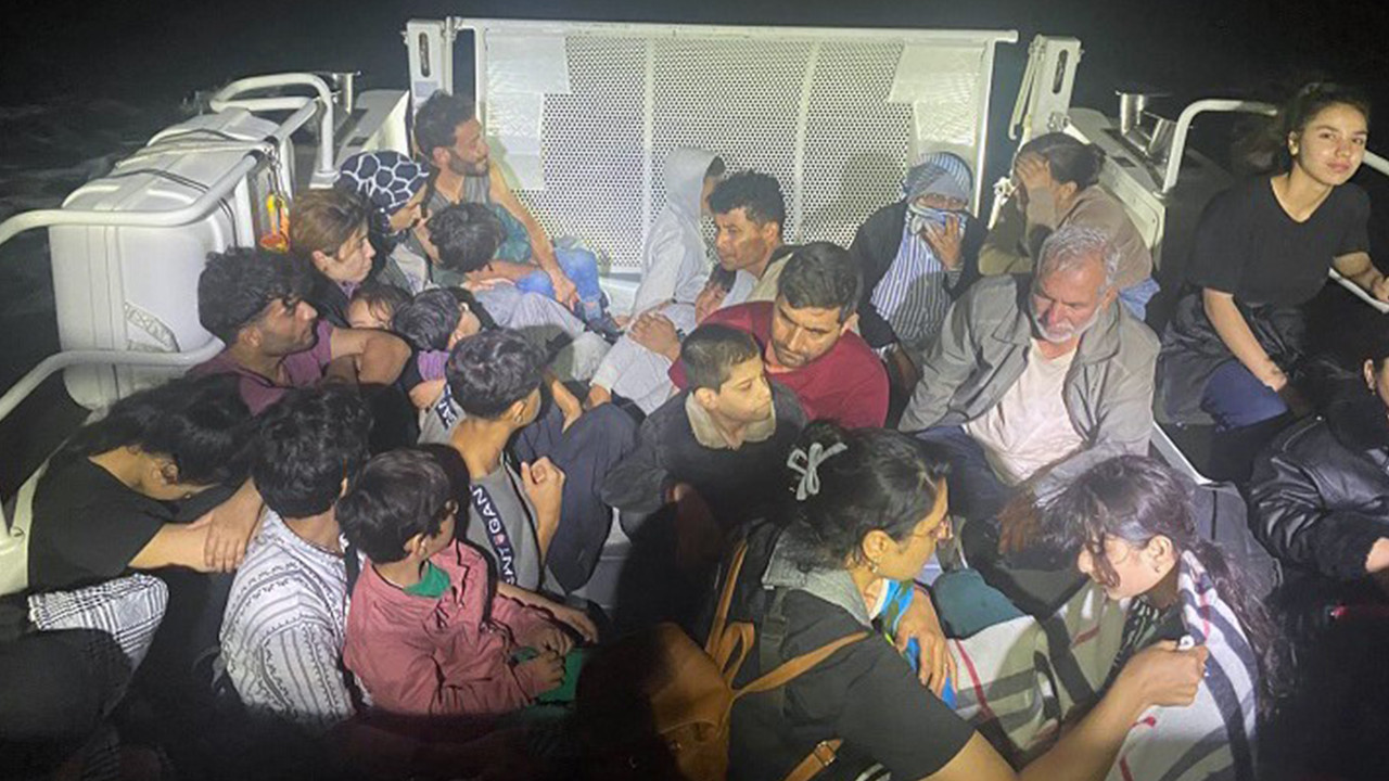 17 çocukla birlikte 37 kaçak göçmen yakalandı