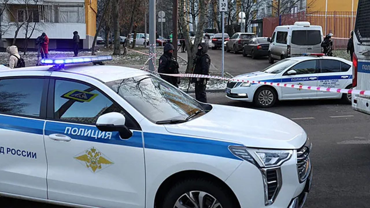 Çalışanlar tahliye edildi: Rusya’da lojistik tesise İHA saldırı