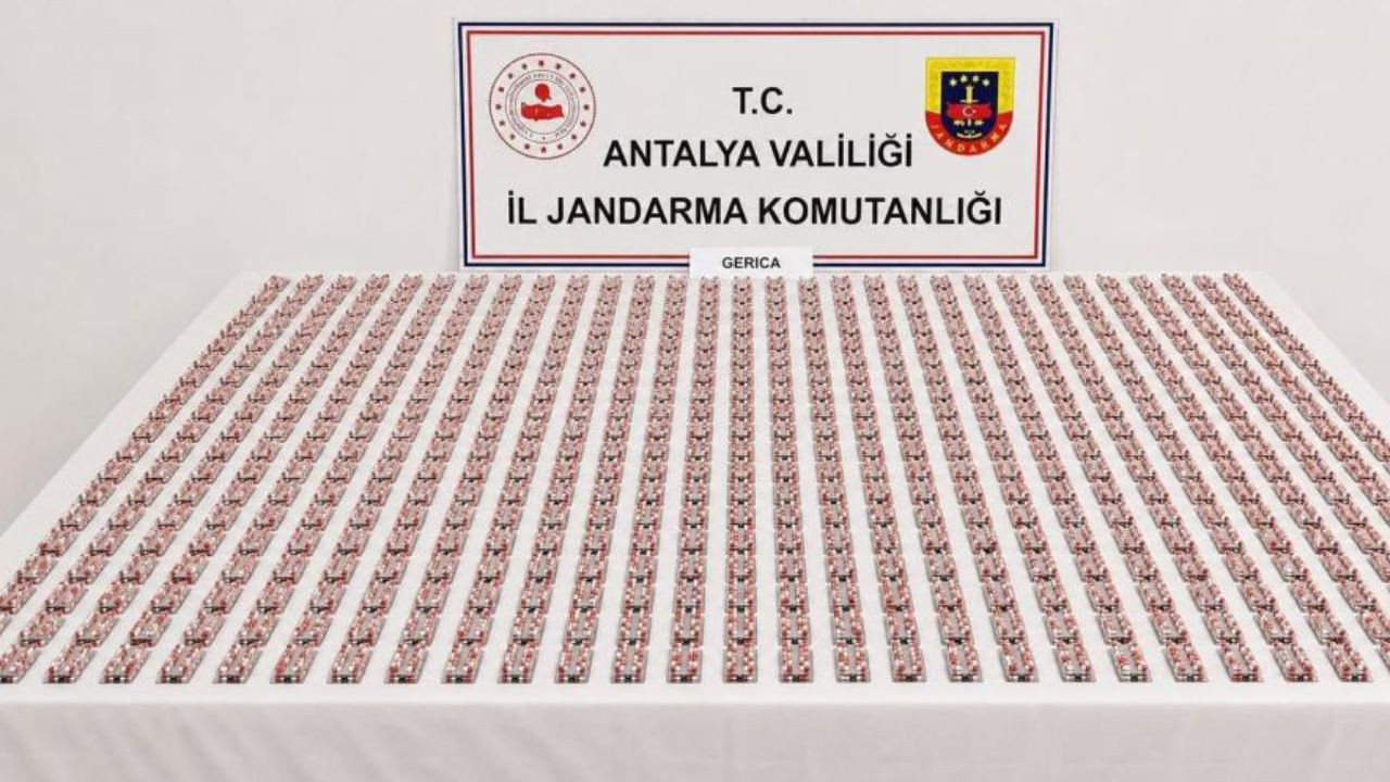 Kemer'de zehir tacirlerine operasyon: 6 gözaltı