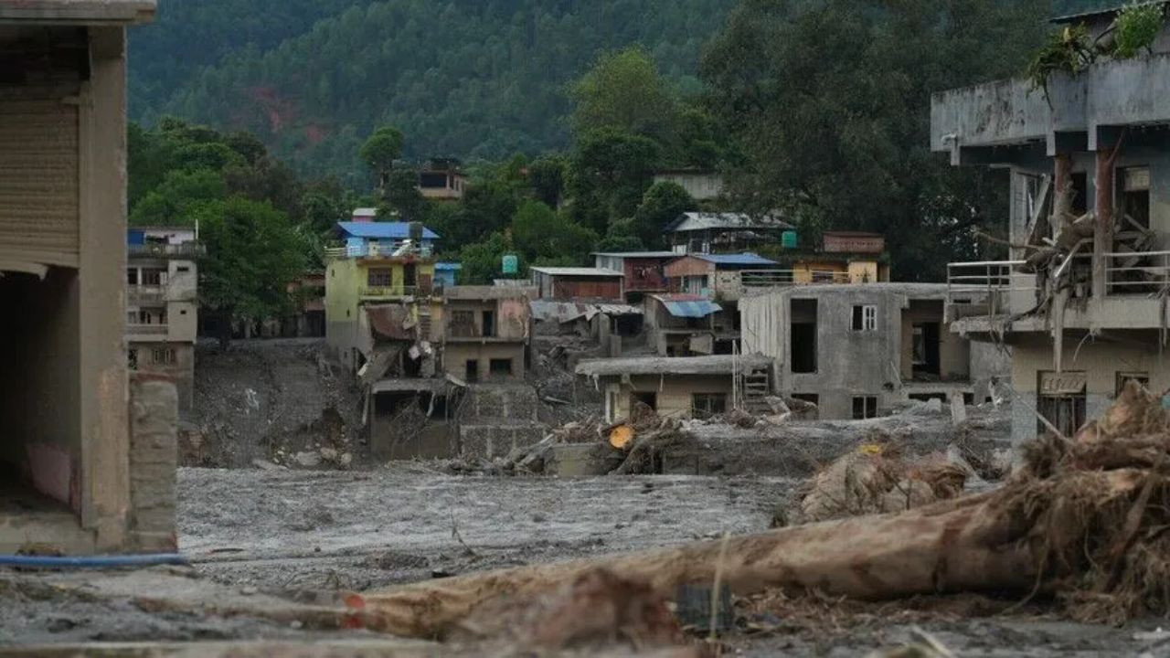 Nepal'de sel bilançosu ağırlaşıyor: Ölü sayısı 469'a çıktı