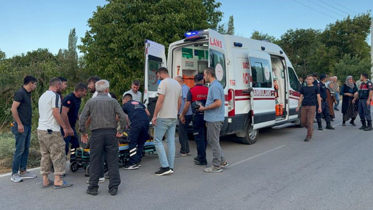 Hisarcık’ta otomobil şarampole savruldu: 4 yaralı