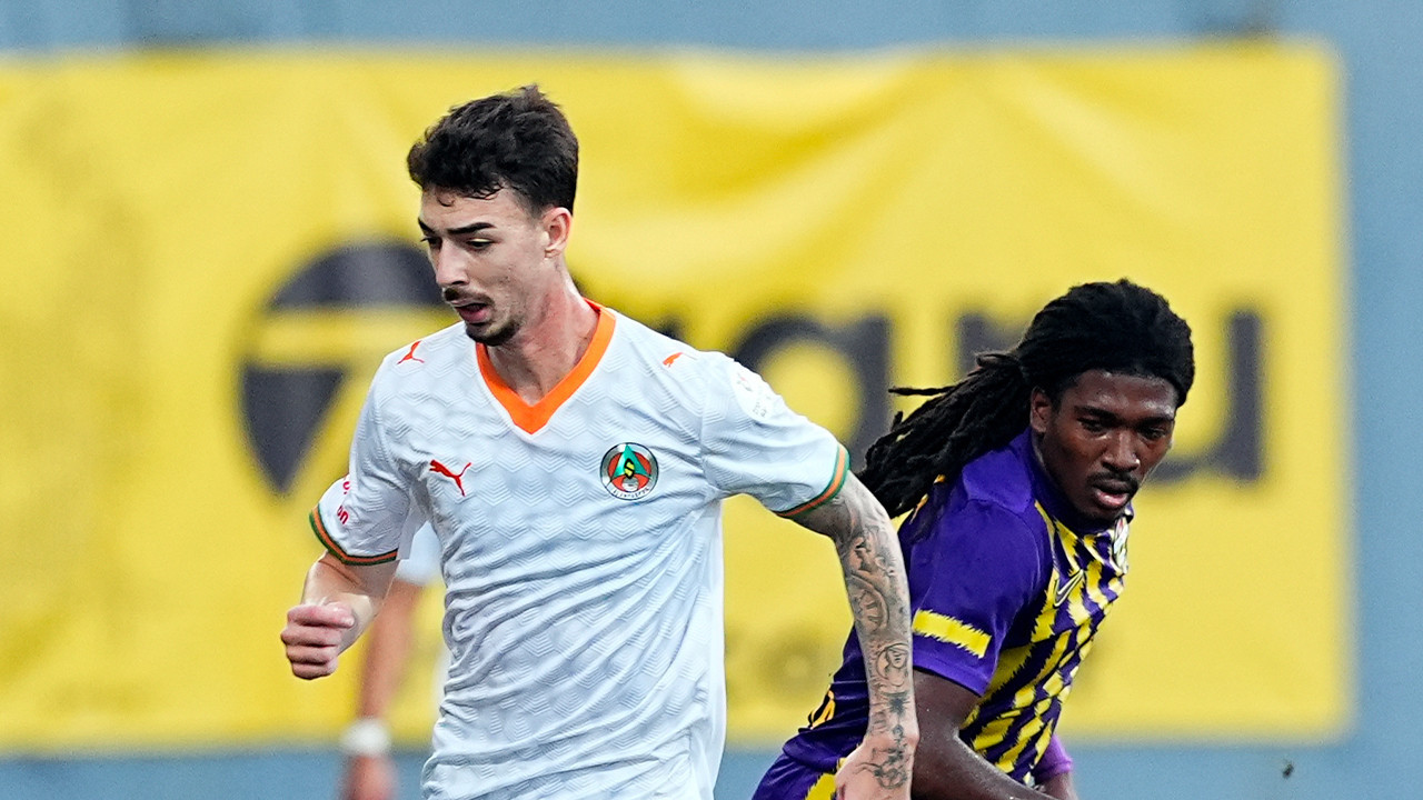 Süper Lig'de sezonun en erken golü: Top 26. saniyede ağlarla buluştu