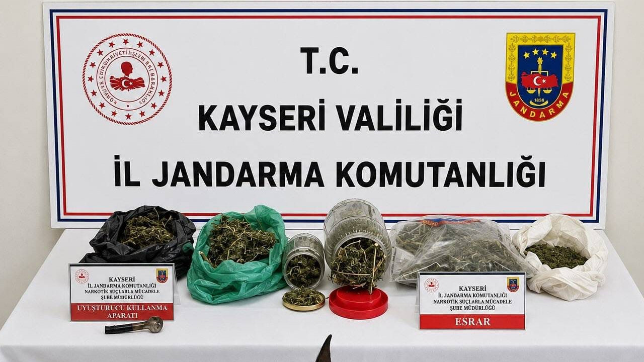 Kayseri Yahyalı’da uyuşturucu operasyonu: 1 kilo 200 gram esrar ele geçirildi