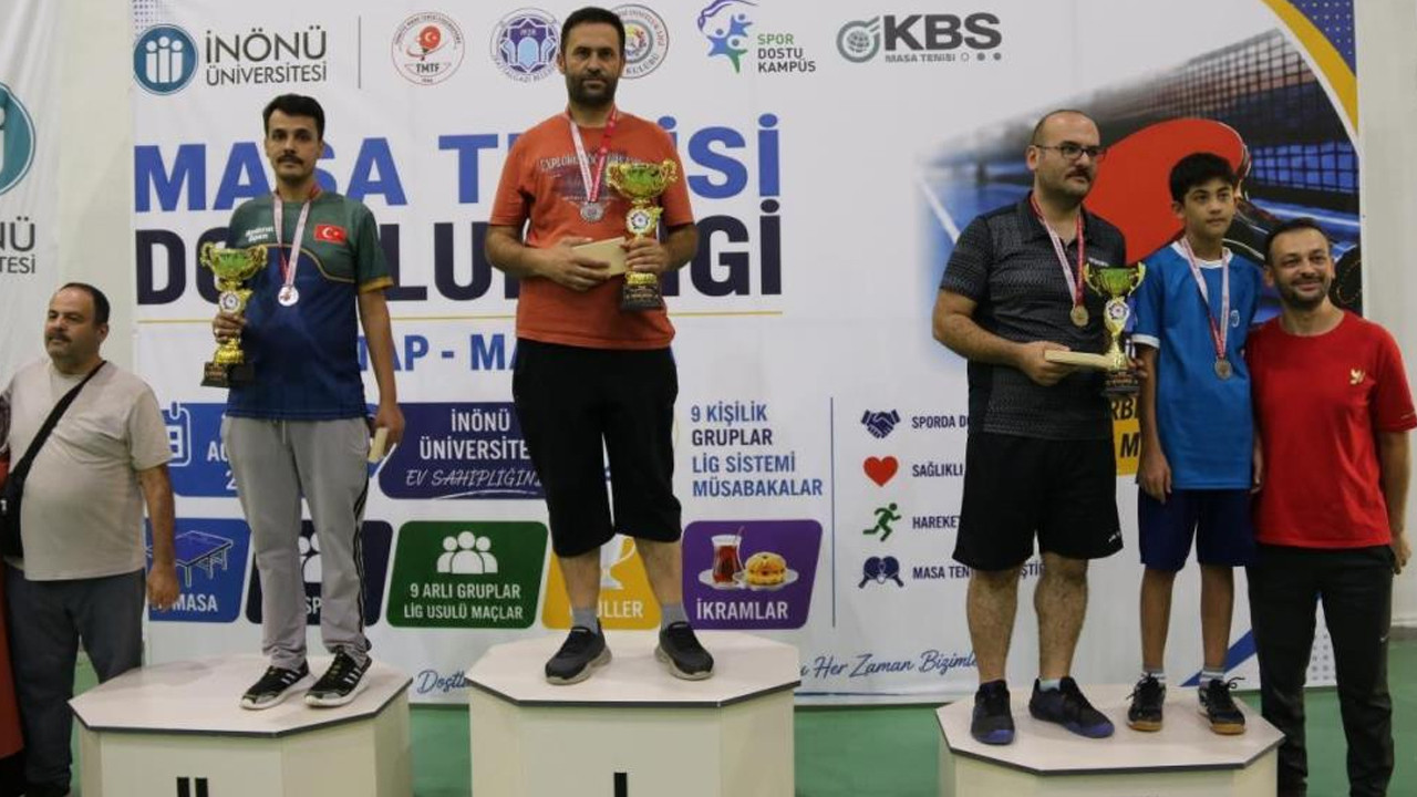 Malatya'da masa tenisi heyecanı: Masa Tenisi Dostl…