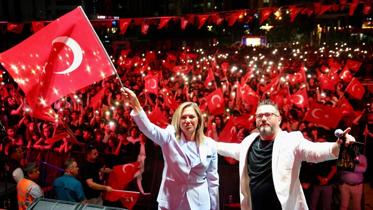 'Zafer, yönünü milletine göre belirleyenlerin eseridir'