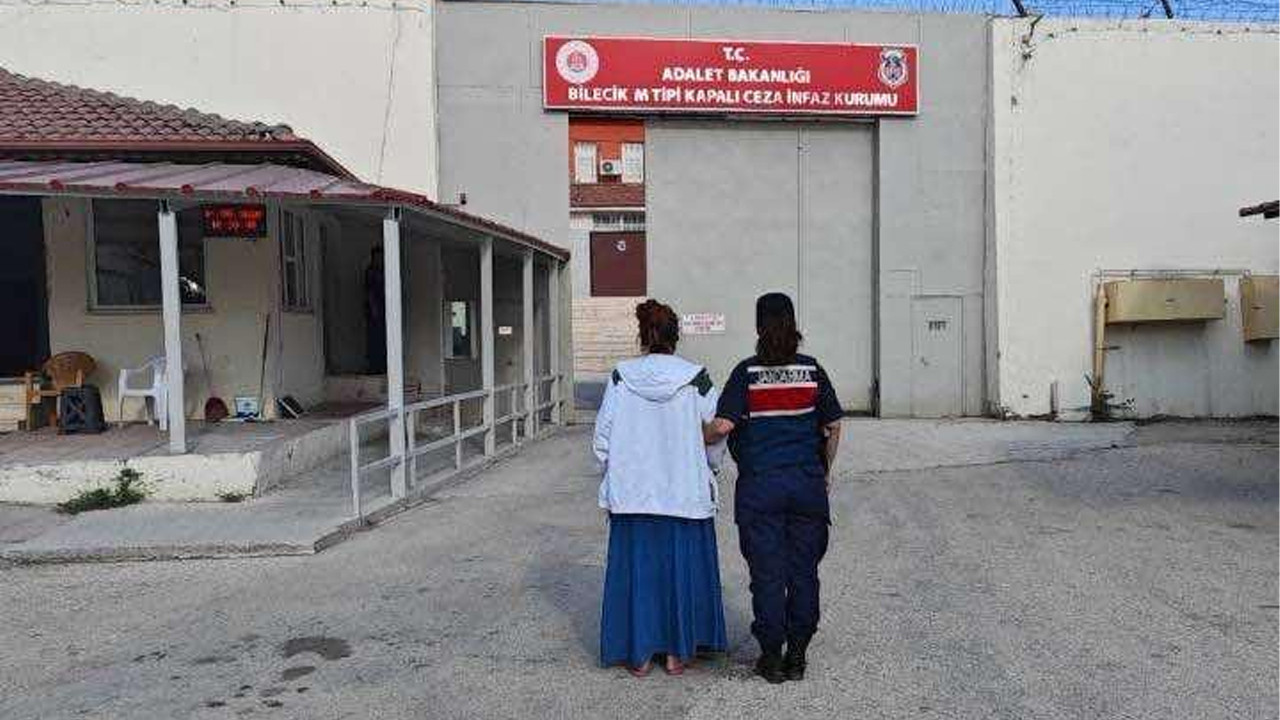Hapis cezası ile aranan kadın jandarma devriyesinde yakalandı