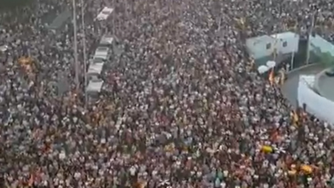 Madrid’de düzensiz göçmen protestosu: Binlerce kişi sokaklara çıktı