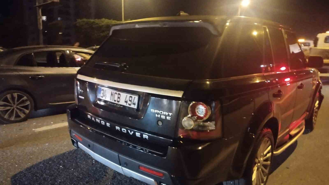 Ümraniye’de zincirleme kaza: 3 yaralı