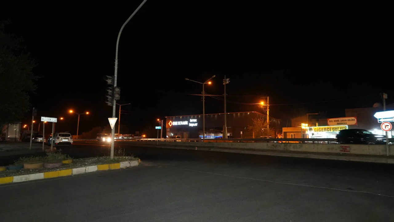 Diyarbakır’da otomobilin çarptığı 8 yaşındaki Muha…