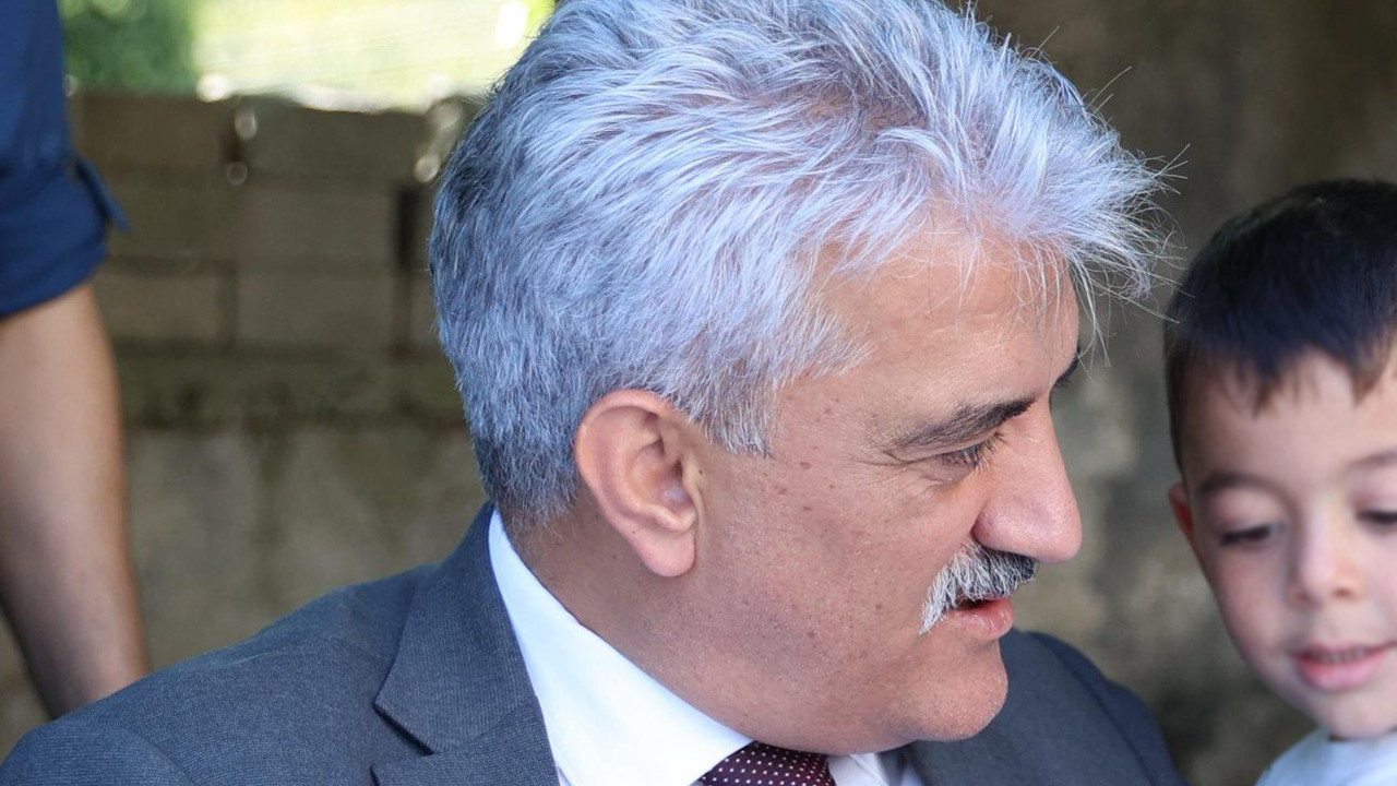 Akçakoca'daki kazada yaralananları Vali Makas ziyaret etti