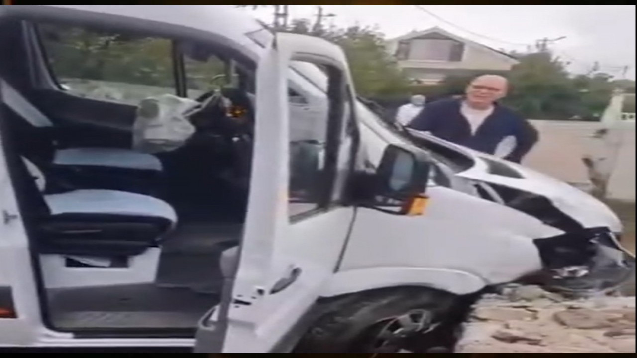 Sarıyer’de okul servisi duvara çarptı: 1 yaralı