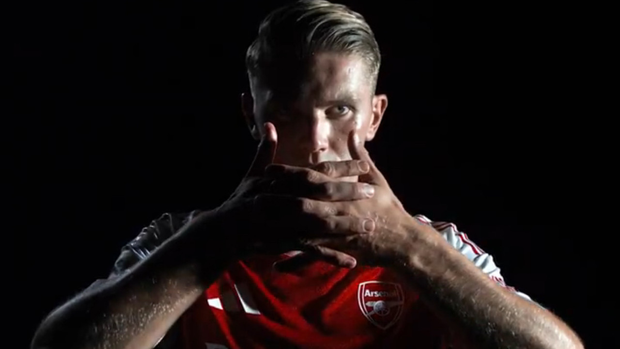 Arsenal İsveçli gol makinesi Gyökeres'i resmen duyurdu!