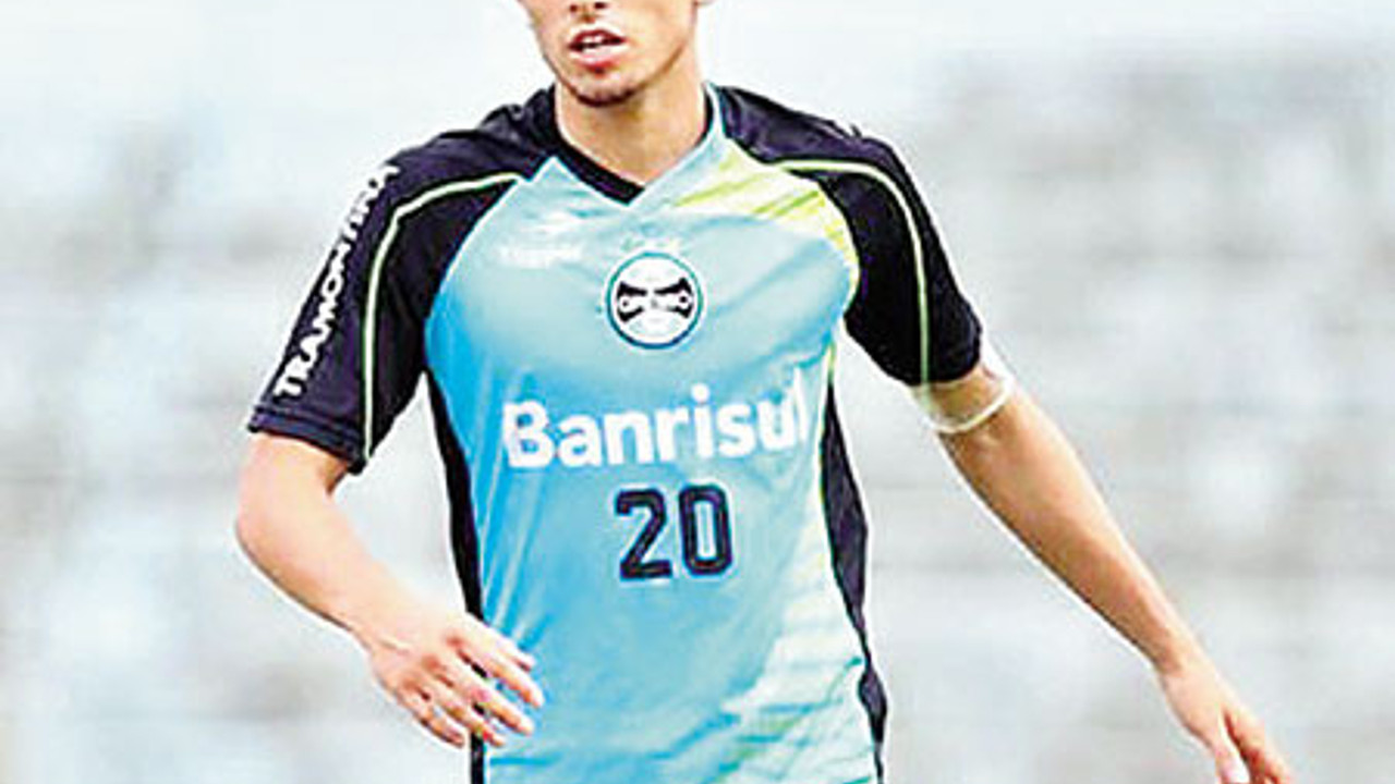 Transferde mutlu son Alex Telles Aslan’da