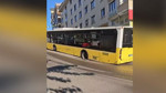 Burası İstanbul dedirten olay: Otobüs seyir halindeydi