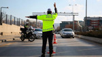 Şüpheli motosikletten uyuşturucu çıktı