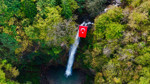 Giresun'da Cumhuriyet Bayramı kutlamalarına özel GİDOSK ekibi şelaleye tırmanıp Türk bayrağı açtı
