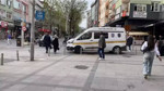 Zeytinburnu'nda esnaf kendisini tehdit eden saldırganı silahla yaraladı
