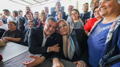 Özgür Özel Denizli'de: Kahvehane ve pazar ziyaretinde vatandaşlarla buluştu