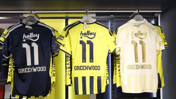 Fenerbahçe'nin yeni transferlerinin formaları satışa çıktı