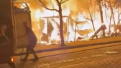 Avcılar&rsquo;da TIR parkında yangın: 5 ara&ccedil; kullanılamaz hale geldi