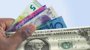 Dolar ve euro güne nasıl başladı? İşte serbest piyasada son fiyatlar (4 Eylül 2026)